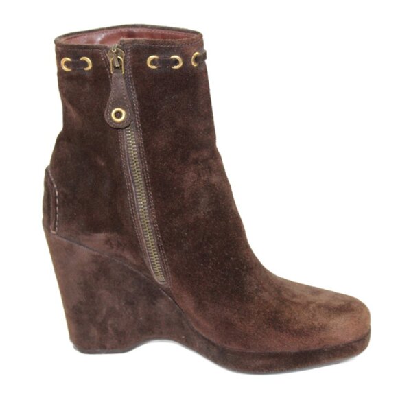 Original Car Shoe Prada Chocolate Suede Gold Tone Eyelet Wedge, Size 36.5 - Picture 5 of 11